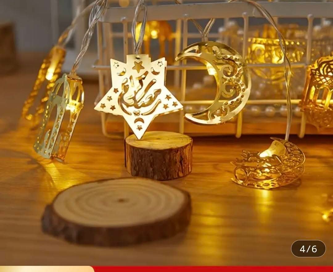 Ramadan & Eid Decorative Lighting Set (LED Lights, Acrylic Signs & Hanging Banners)