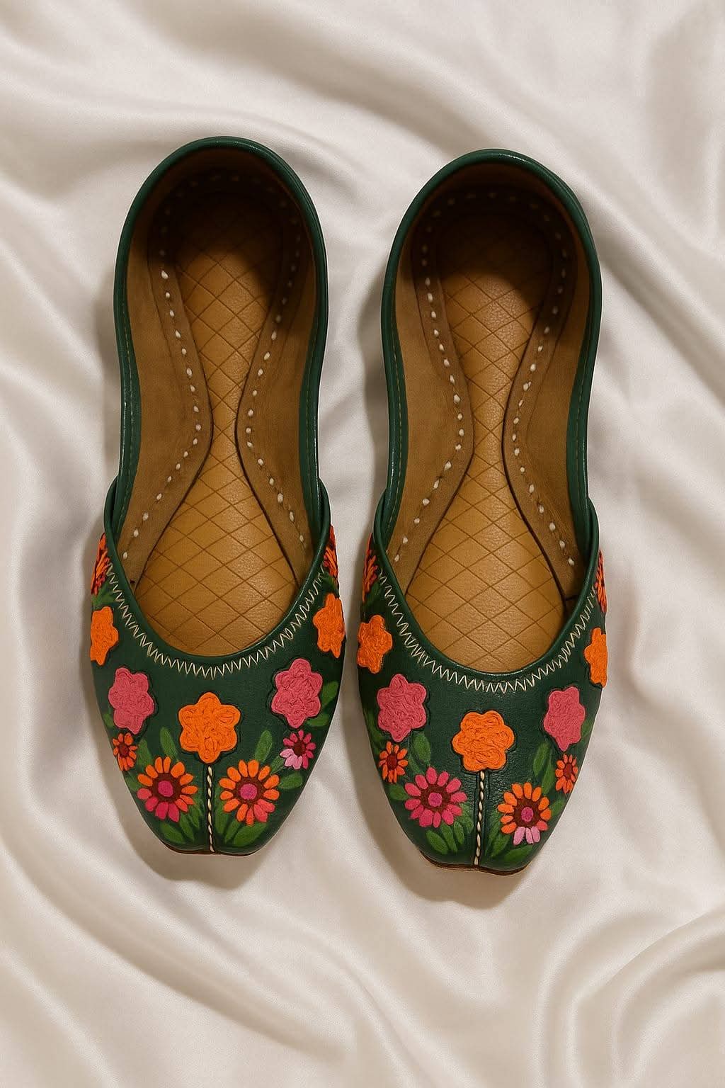 Dark Green Floral Threadwork Khussa