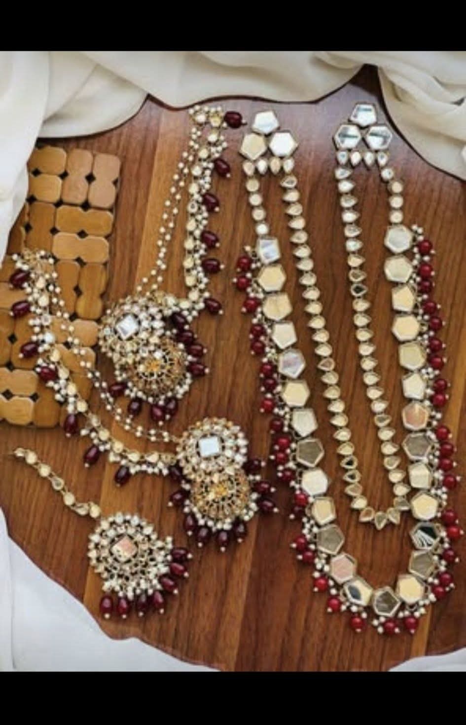 Grand Kundan & Maroon Beaded Bridal Jewelry Set featuring Long Mirror Necklaces, Matching Earrings, Maangtikka, and Jhumar Passa