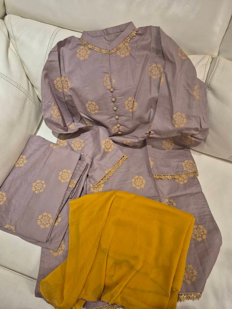 Women's Printed & Embroidered Cotton Lawn Suit Collection